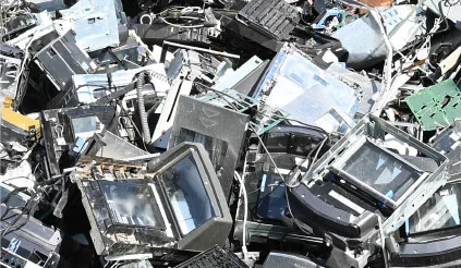 Gemischter Elektroschrott vor der Aufbereitung im Zuge des Elektrorecyclings